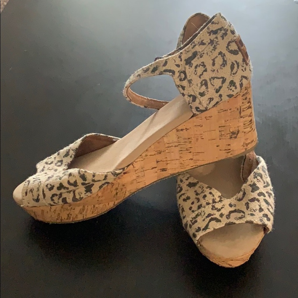 Toms Leopard Cork Wedges